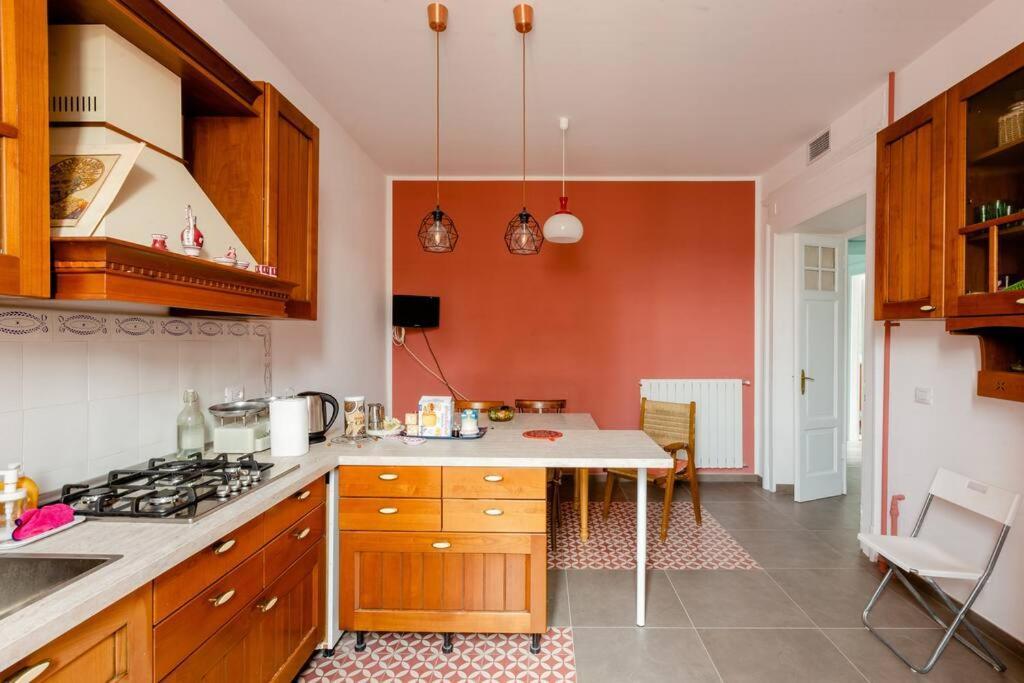 Casa Jole, Appartamento In Centro Bari Exteriér fotografie